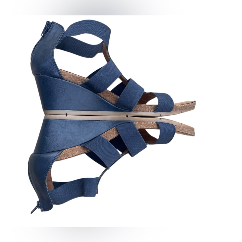 EuroSofft Women's Sandal Gladiator Low Wedge Heel Blue Stretchy Straps Size 11 - Picture 4 of 8